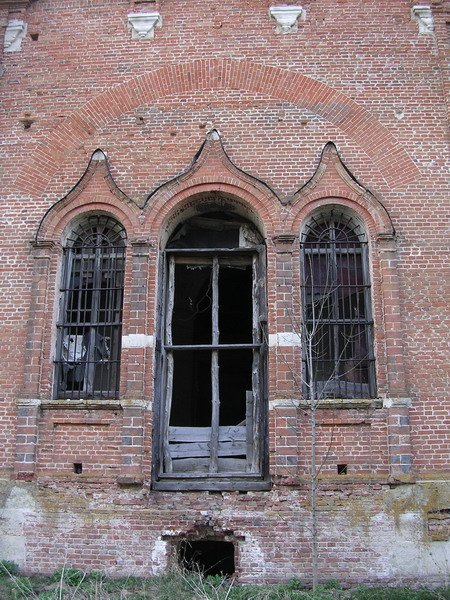 Церковь Воскресения Христова, Красное Знамя (быв. Старая Ольшанка) (Уваровский район и г. Уварово, Тамбовская область). архитектурные детали