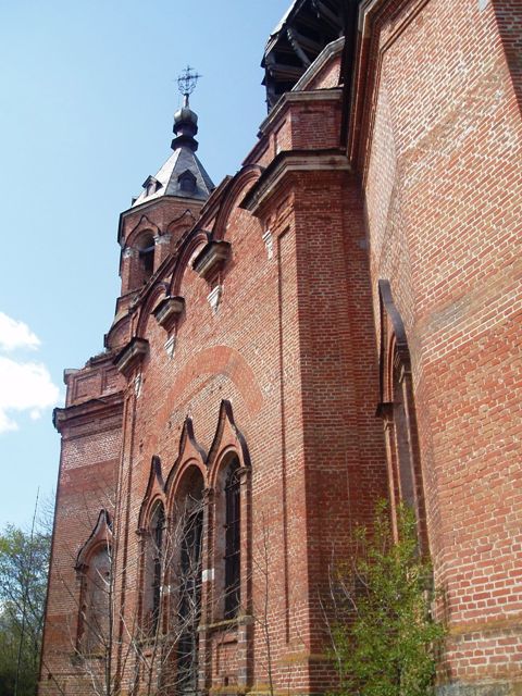 Красное Знамя (быв. Старая Ольшанка). Церковь Воскресения Христова. архитектурные детали