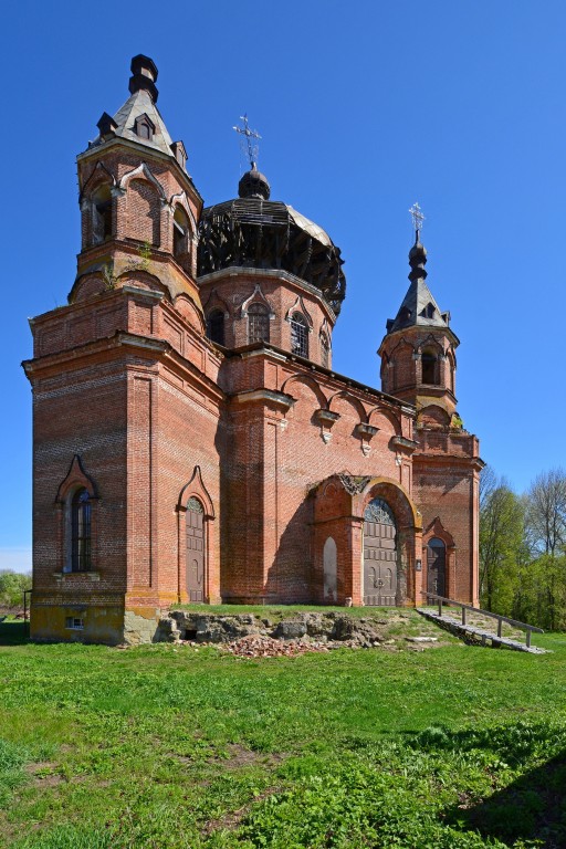 Красное Знамя (быв. Старая Ольшанка). Церковь Воскресения Христова. фасады, Вид с северо-запада