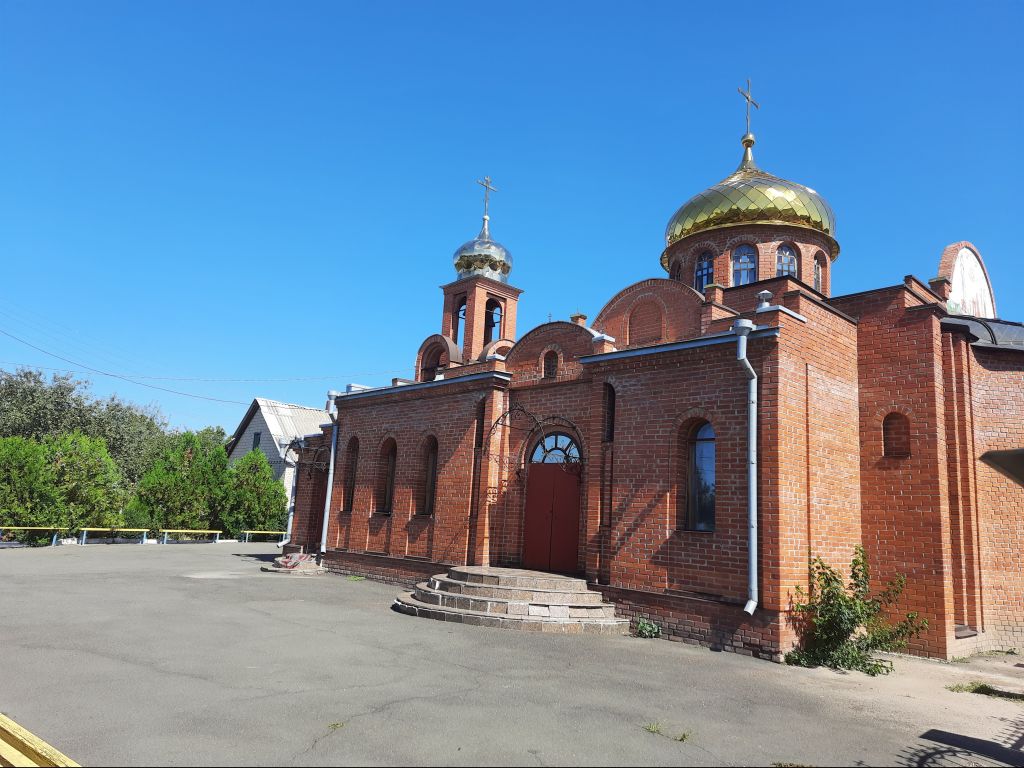 Церковь Озерянской иконы Божией Матери, Буды (Харьковский район, Украина, Харьковская область). фасады, Вид со стороны пер. Красноармейского