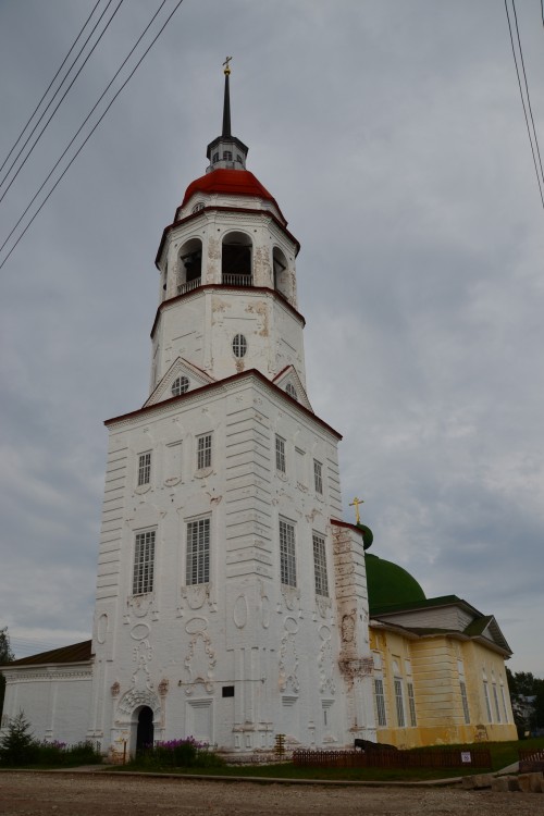 Тотьма. Церковь Успения Пресвятой Богородицы. фасады