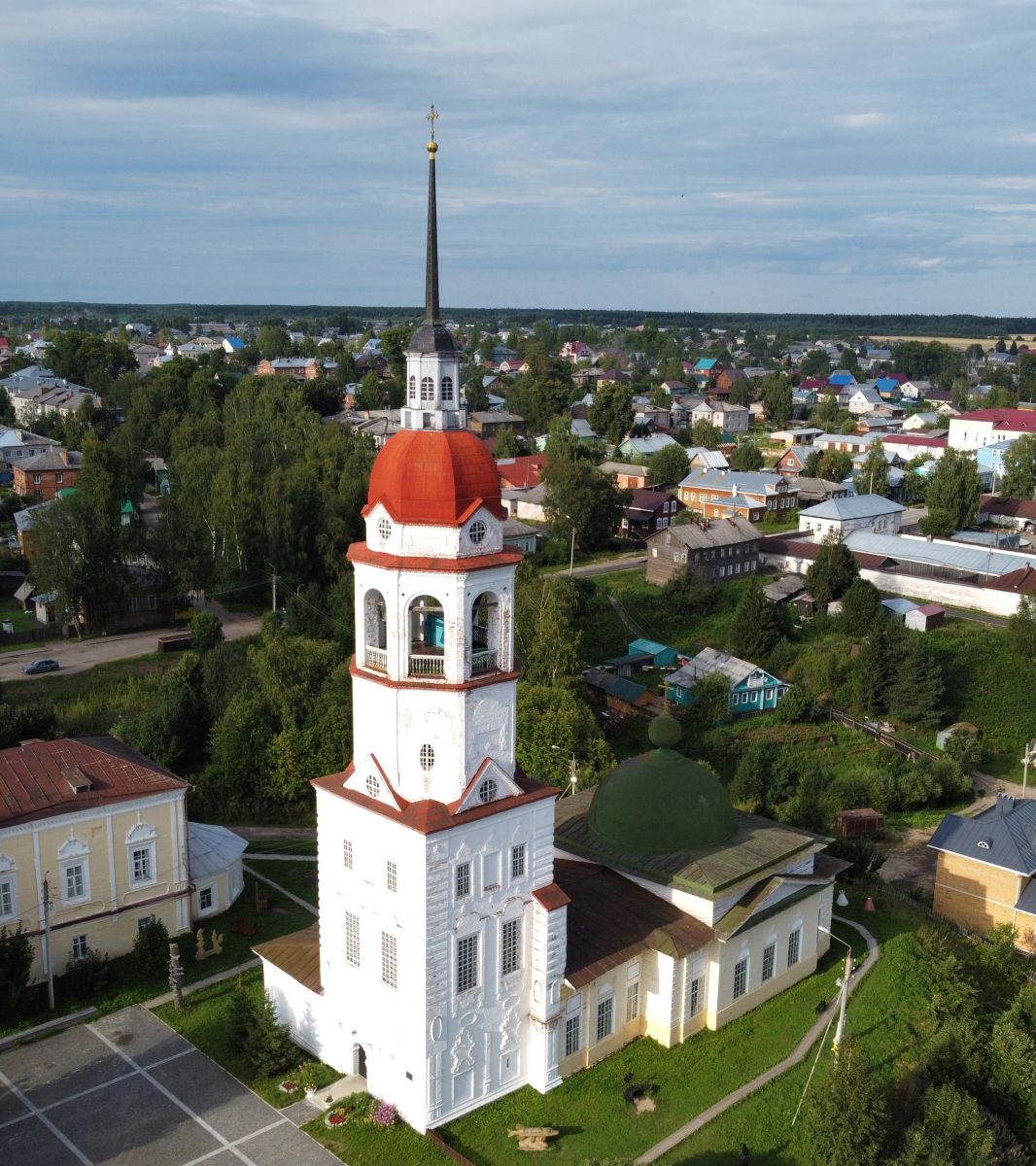 Тотьма. Церковь Успения Пресвятой Богородицы. фасады