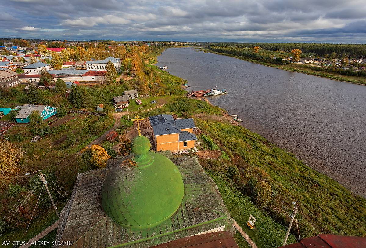 Вид с колокольни, архитектурные детали. Церковь Успения Пресвятой Богородицы, Тотьма (Тотемский район, Вологодская область)