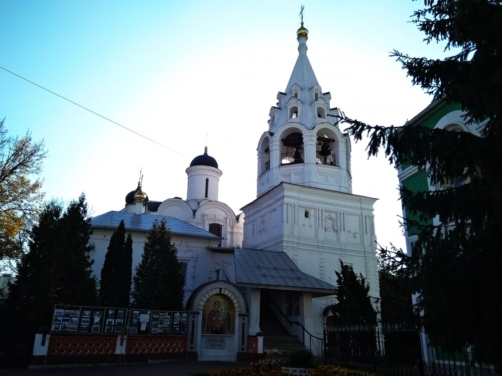 Таганский. Подворье Афонского Пантелеимонова монастыря. Церковь Никиты мученика. фасады