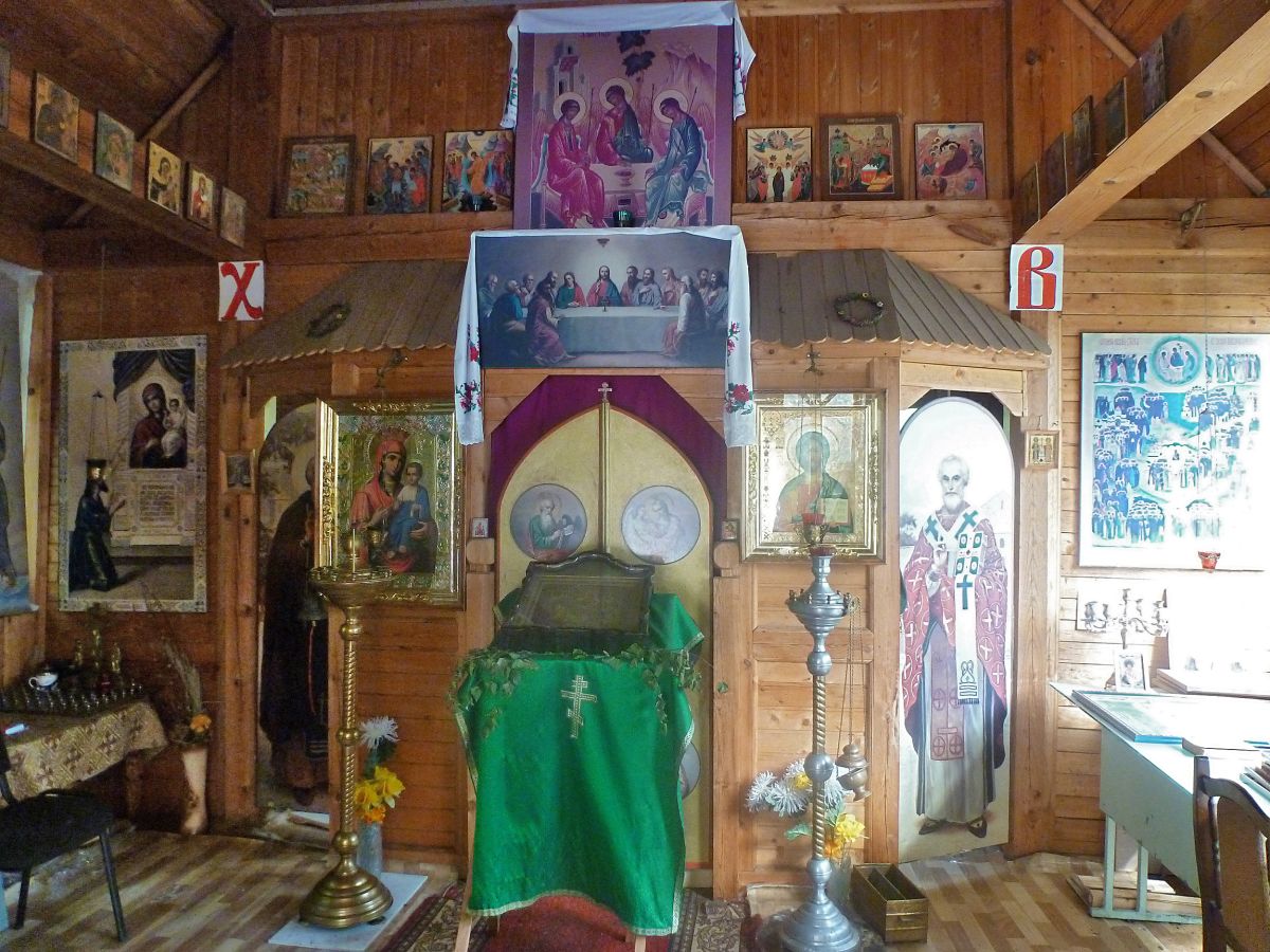 Часовня Воздвижения Креста Господня, Пресненский (Центральный административный округ (ЦАО), г. Москва). интерьер и убранство, Интерьер часовни.