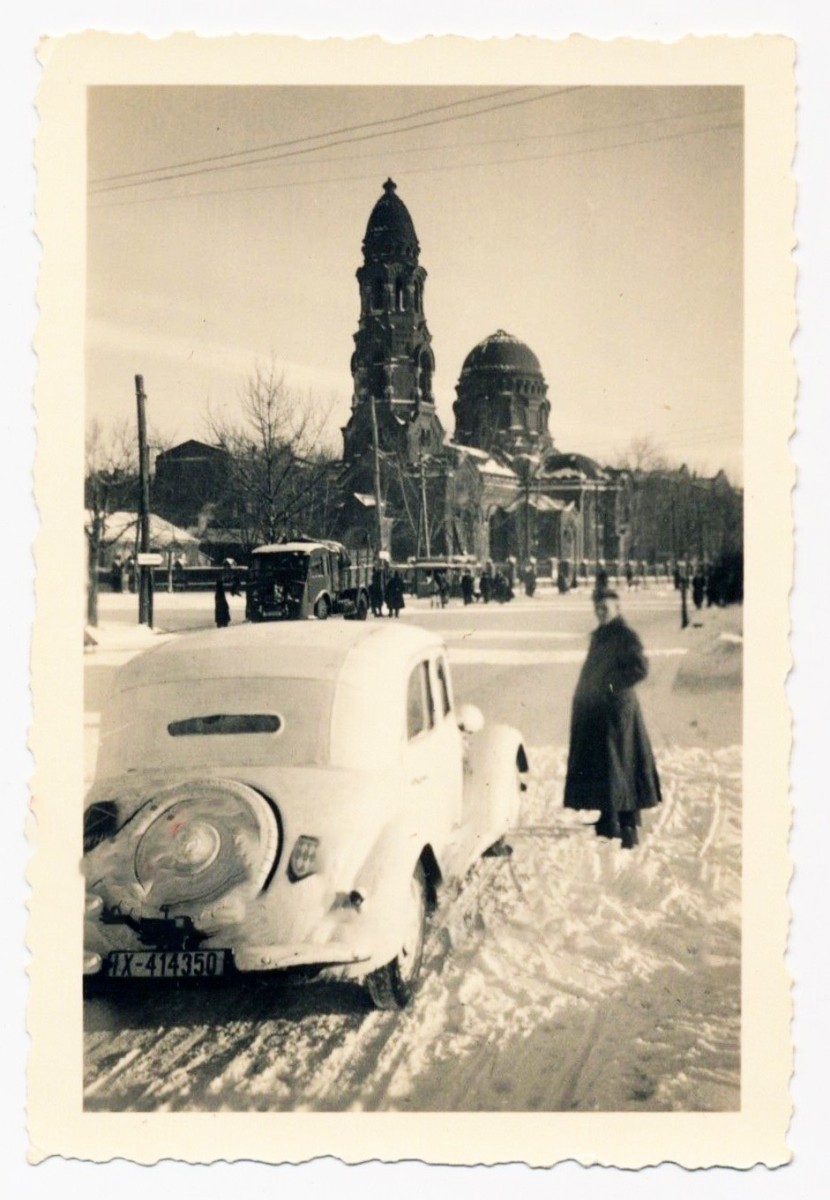 Харьков. Церковь Озерянской иконы Божией Матери. архивная фотография, Храм в ландшафте города. Фото 1942 г. с аукциона e-bay.de