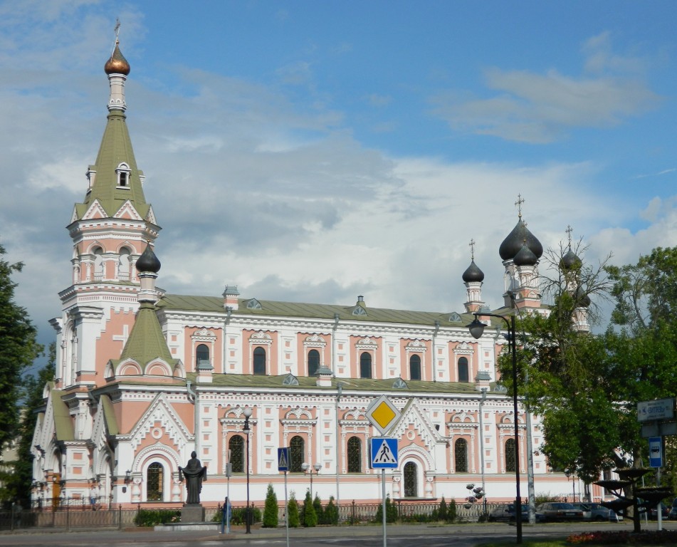 Кафедральный собор Покрова Пресвятой Богородицы, Гродно (Гродненский район, Беларусь, Гродненская область). фасады
