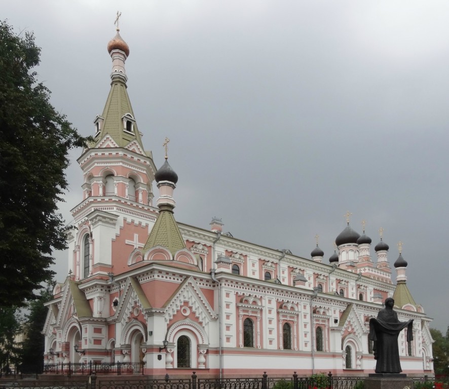 Кафедральный собор Покрова Пресвятой Богородицы, Гродно (Гродненский район, Беларусь, Гродненская область). фасады