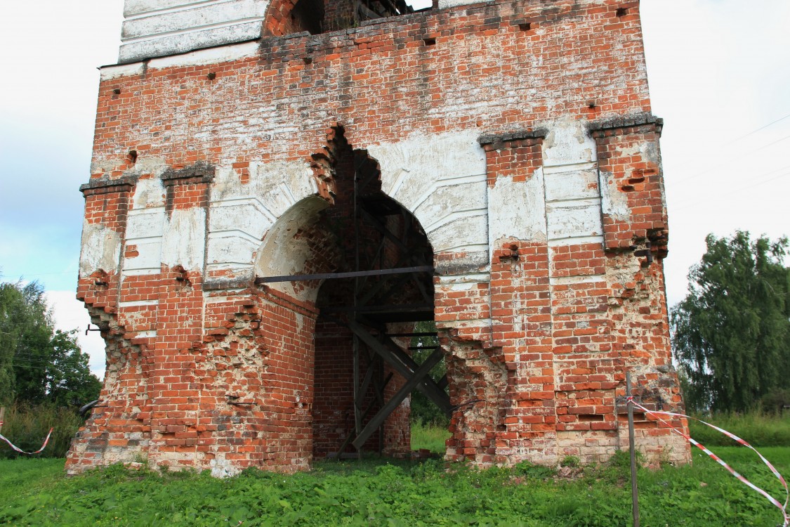 Церковь Рождества Христова, Кондаково (Борисоглебский район, Ярославская область). архитектурные детали