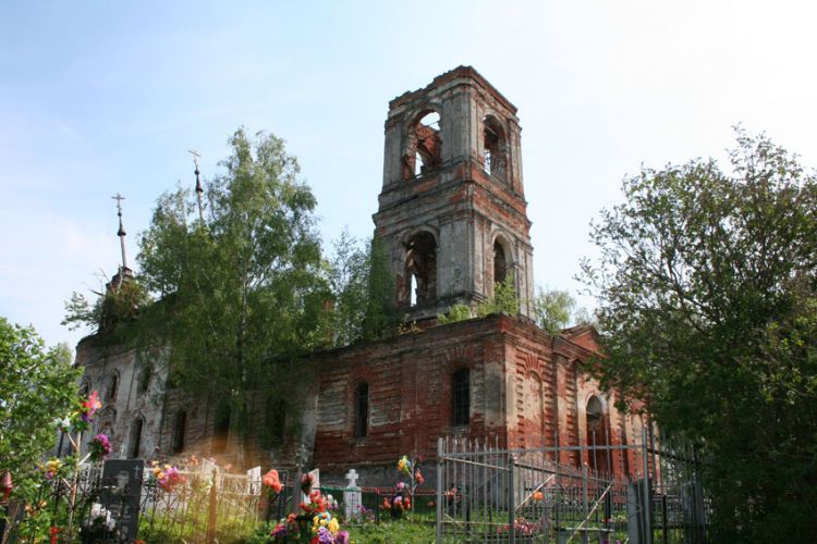 Никола-Бой. Церковь Николая Чудотворца. фасады