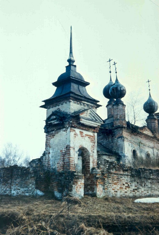 Церковь Николая Чудотворца, Никола-Бой (Борисоглебский район, Ярославская область). фасады, фото 1996