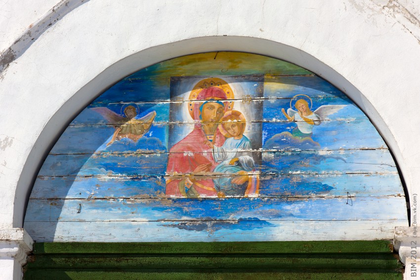 Церковь Тихвинской иконы Божией Матери, Павлово (Борисоглебский район, Ярославская область). архитектурные детали