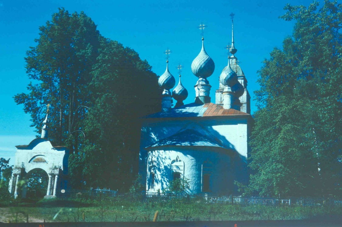 Павлово. Церковь Тихвинской иконы Божией Матери. фасады, 1996