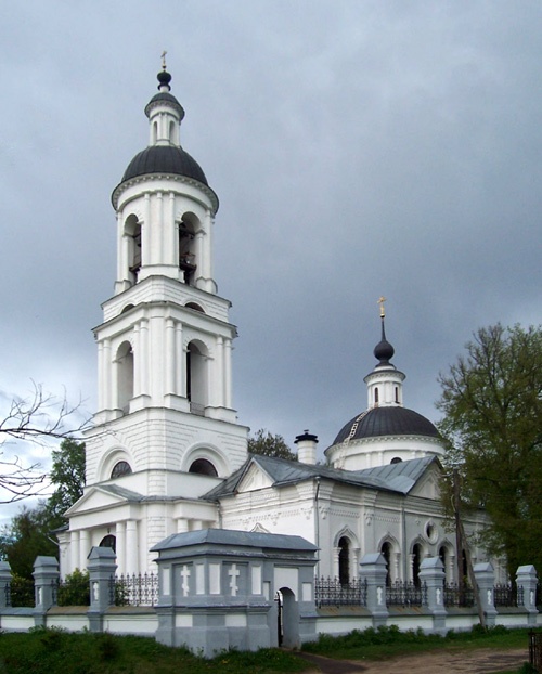 Церковь Николая Чудотворца, Филипповское (Киржачский район, Владимирская область). общий вид в ландшафте