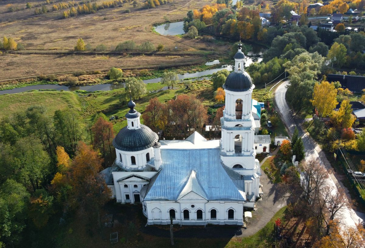Церковь Николая Чудотворца, Филипповское (Киржачский район, Владимирская область). общий вид в ландшафте