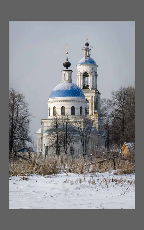 Церковь Успения Пресвятой Богородицы, Стромынь (Богородский городской округ, Московская область). общий вид в ландшафте
