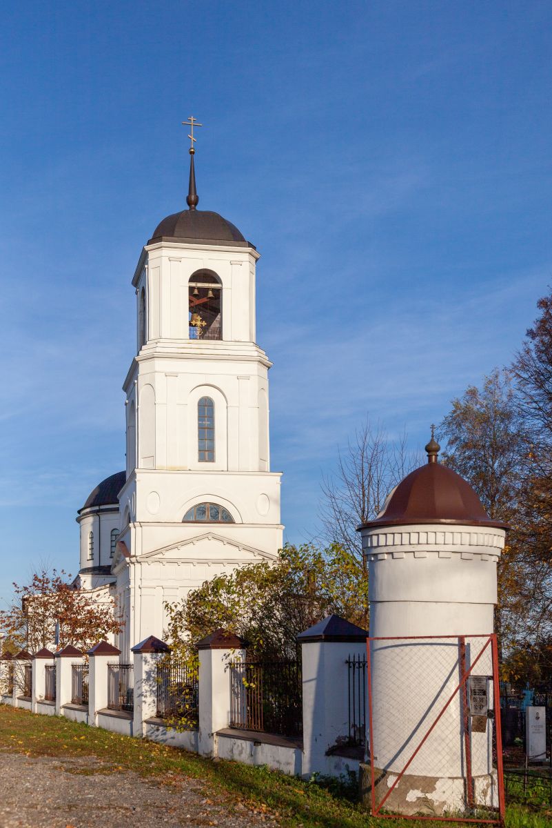 Новосергиево. Церковь Сергия Радонежского. фасады