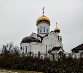 Старый Салтов. Церковь Веры, Надежды, Любови и матери их Софии