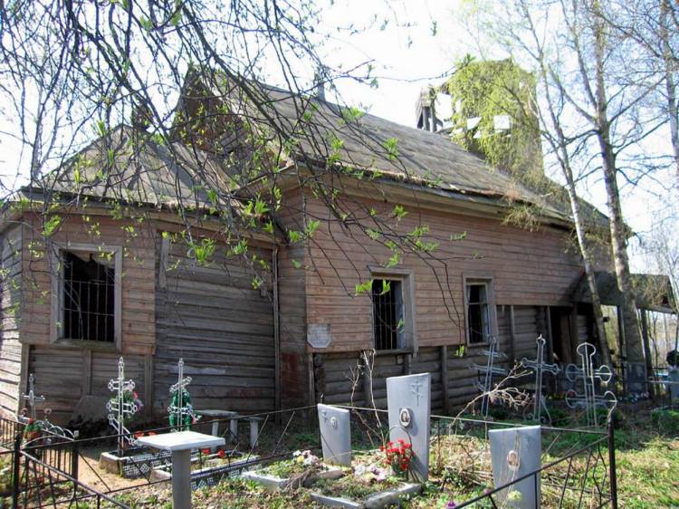 Церковь Николая Чудотворца, Заозерье (Лужский район, Ленинградская область). фасады