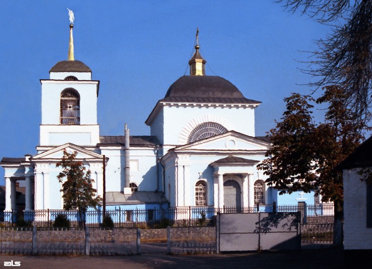Церковь Василия Великого, Песочин (Харьковский район, Украина, Харьковская область). фасады