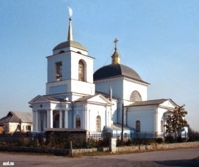 Песочин. Церковь Василия Великого