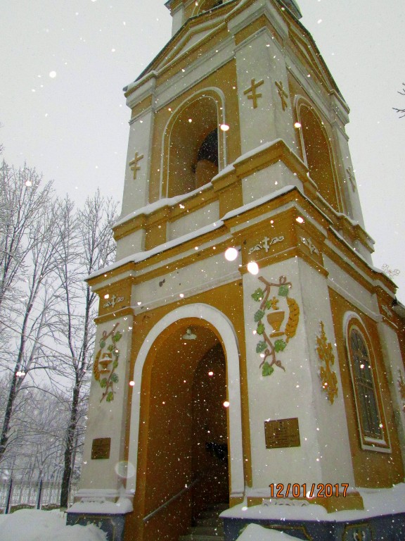 Старый Мерчик. Церковь Всех Святых. архитектурные детали