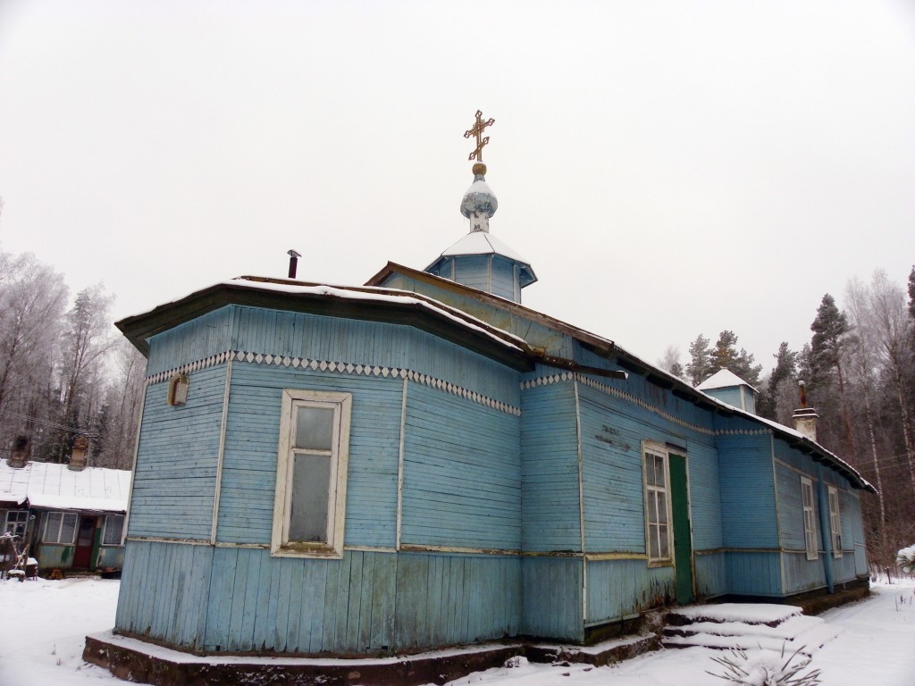 Церковь Казанской иконы Божией Матери, Большие Поля (Сланцевский район, Ленинградская область). фасады