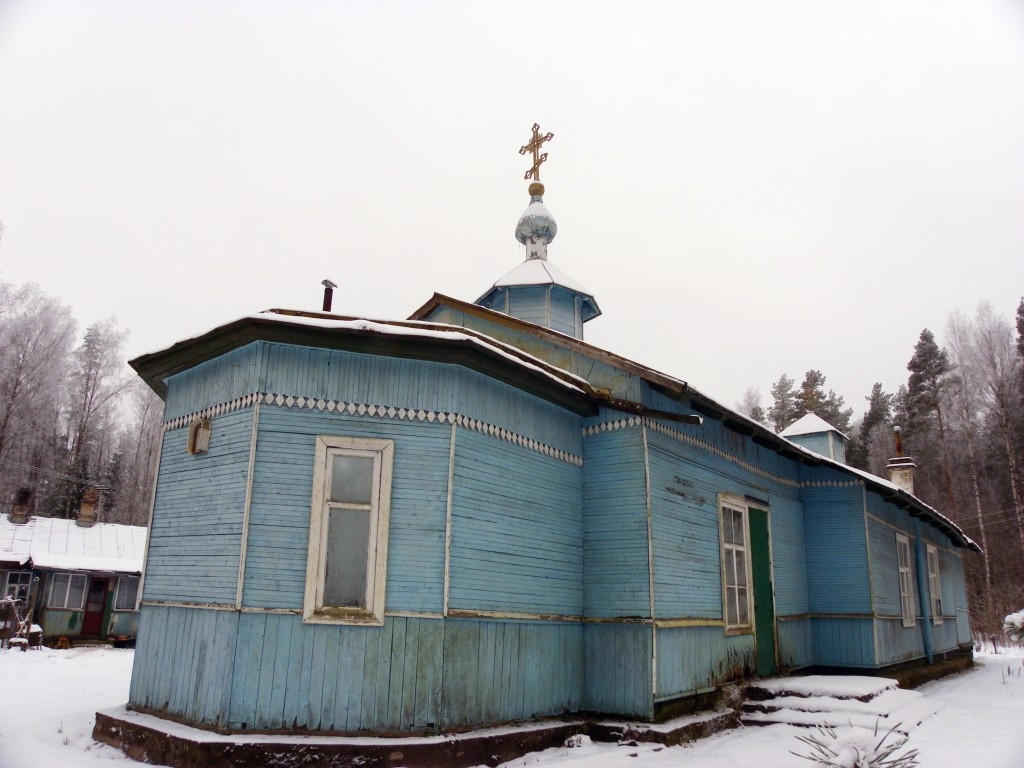 Большие Поля. Церковь Казанской иконы Божией Матери. фасады