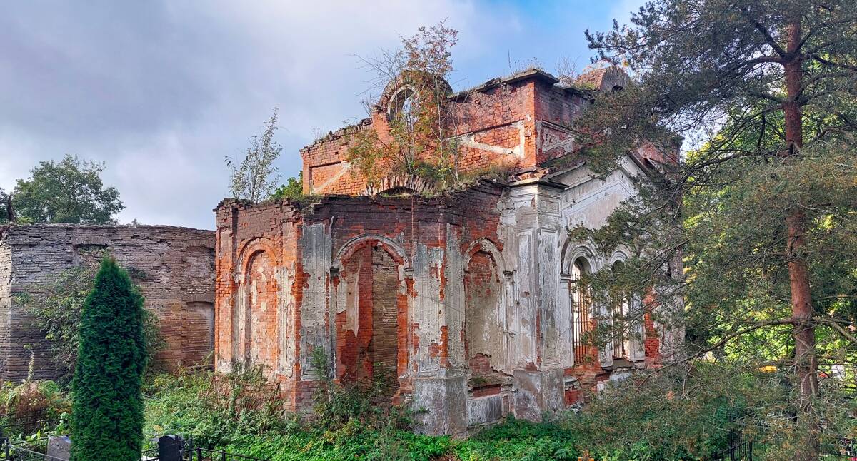Церковь Николая Чудотворца (старая), Русско-Высоцкое (Ломоносовский район, Ленинградская область). архитектурные детали