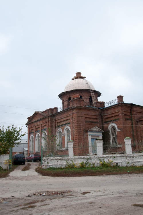 Церковь Рождества  Пресвятой Богородицы, Черкасские Тишки (Харьковский район, Украина, Харьковская область). общий вид в ландшафте