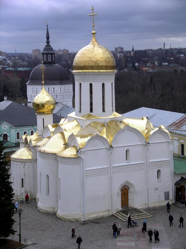 Сергиев Посад. Троице-Сергиева Лавра. Собор Троицы Живоначальной. фасады, Вид с колокольни