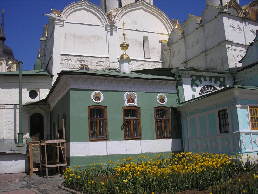 Троице-Сергиева Лавра. Собор Троицы Живоначальной, Сергиев Посад (Сергиево-Посадский городской округ, Московская область). архитектурные детали