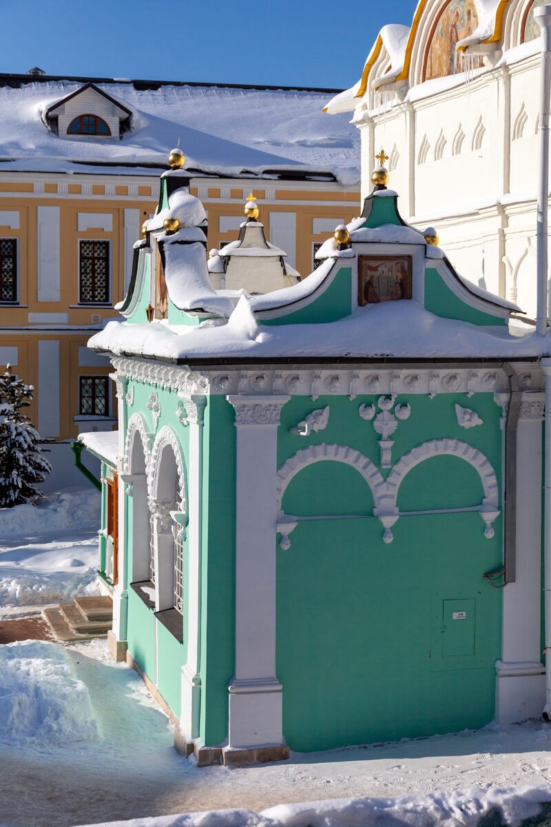 Троице-Сергиева Лавра. Собор Троицы Живоначальной, Сергиев Посад (Сергиево-Посадский городской округ, Московская область). архитектурные детали