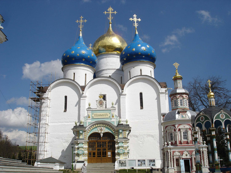 Троице-Сергиева Лавра. Собор Успения Пресвятой Богородицы, Сергиев Посад (Сергиево-Посадский городской округ, Московская область). фасады