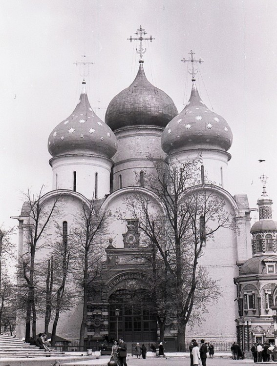 Троице-Сергиева Лавра. Собор Успения Пресвятой Богородицы, Сергиев Посад (Сергиево-Посадский городской округ, Московская область). фасады, Фото из архива автора.