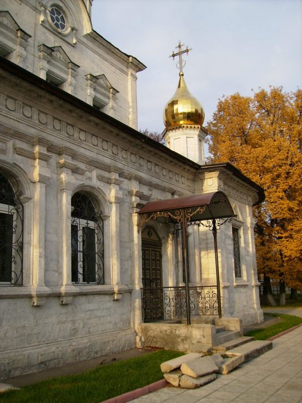 Видное. Церковь Успения Пресвятой Богородицы в Таболове. архитектурные детали