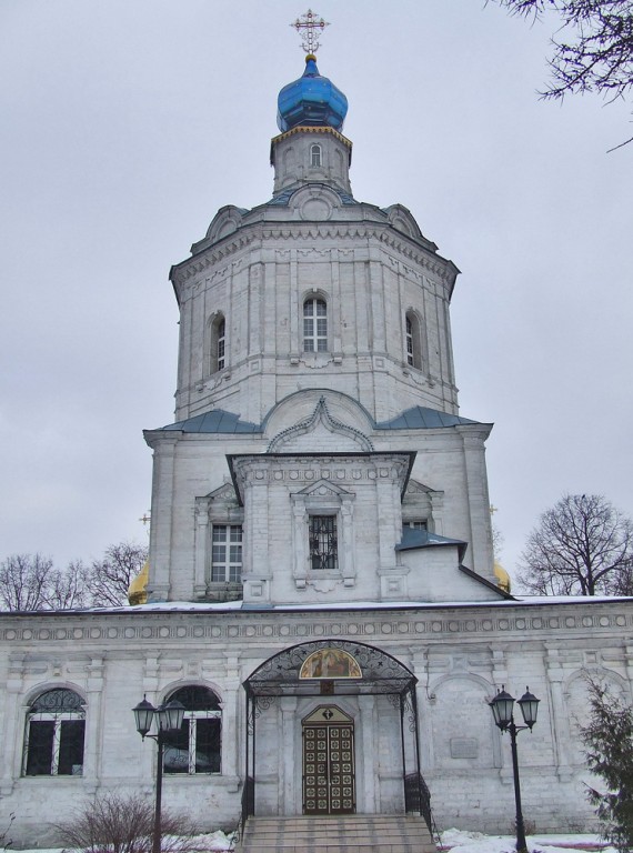 Видное. Церковь Успения Пресвятой Богородицы в Таболове. фасады