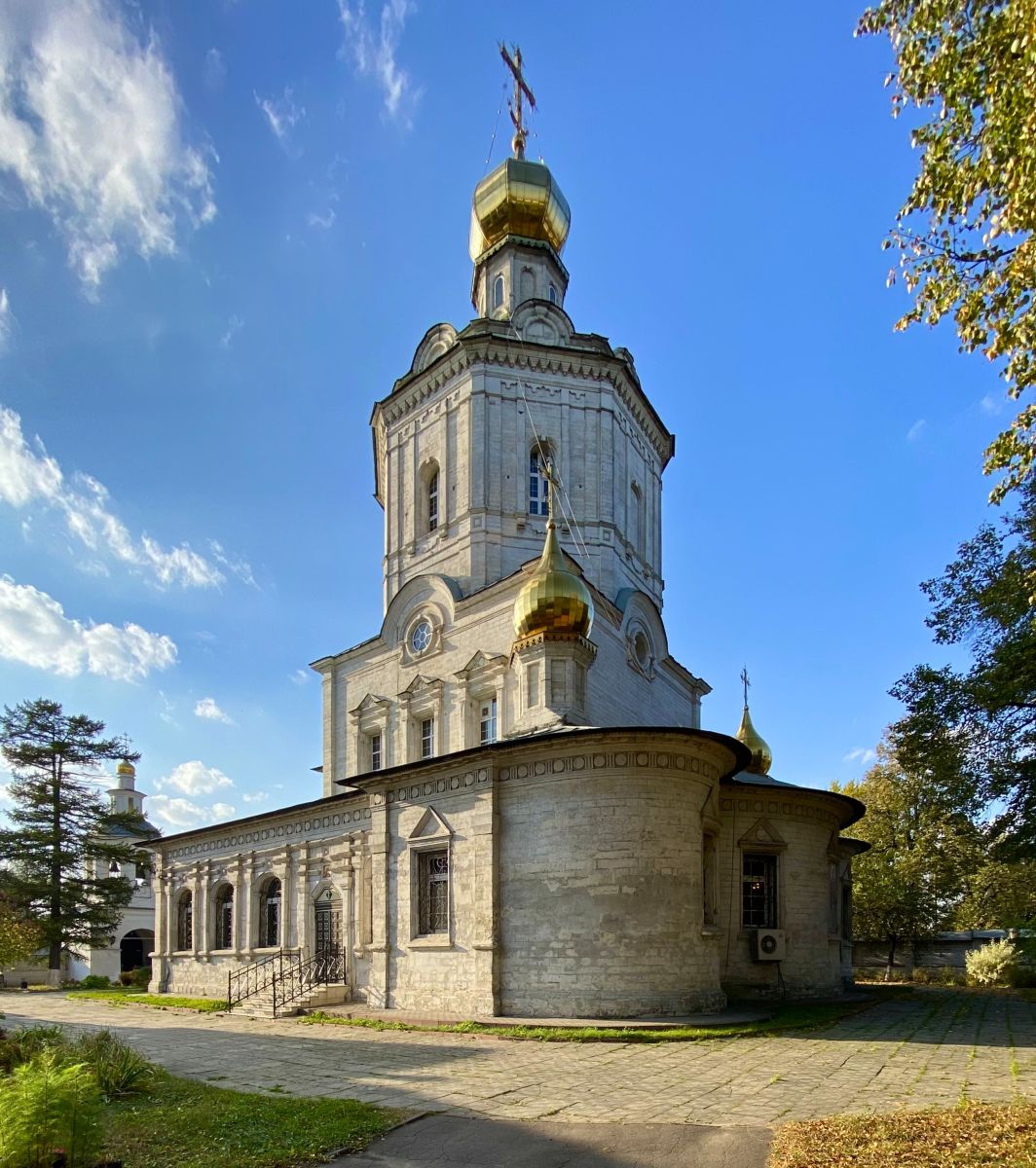 Видное. Церковь Успения Пресвятой Богородицы в Таболове. фасады, Вид с востока