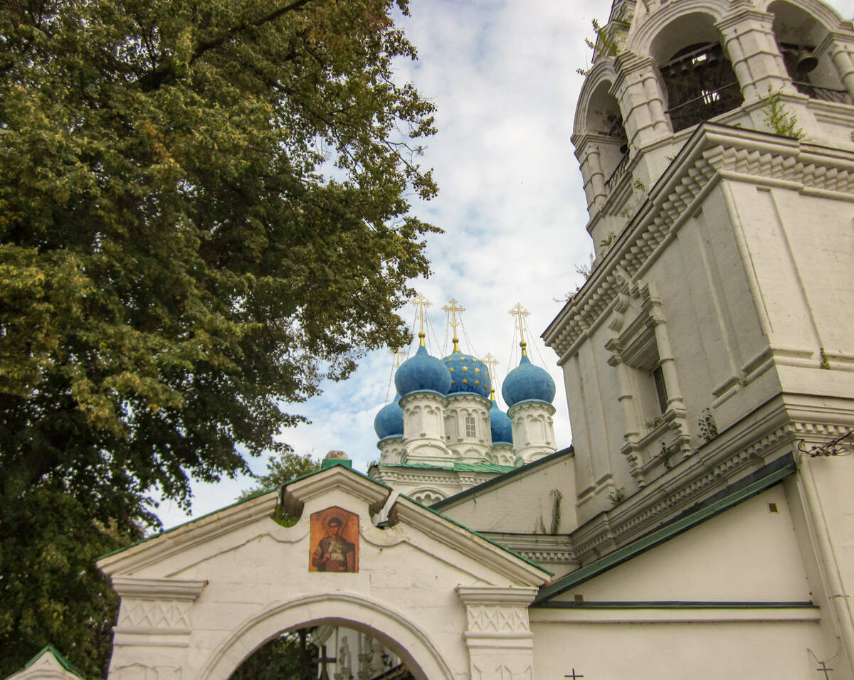 Церковь Покрова Пресвятой Богородицы, Зелёная Слобода (Раменский район и гг. Бронницы, Жуковский, Московская область). архитектурные детали