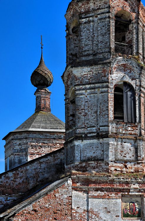 Церковь Рождества Христова, Рождествено (Некрасовский район, Ярославская область). архитектурные детали