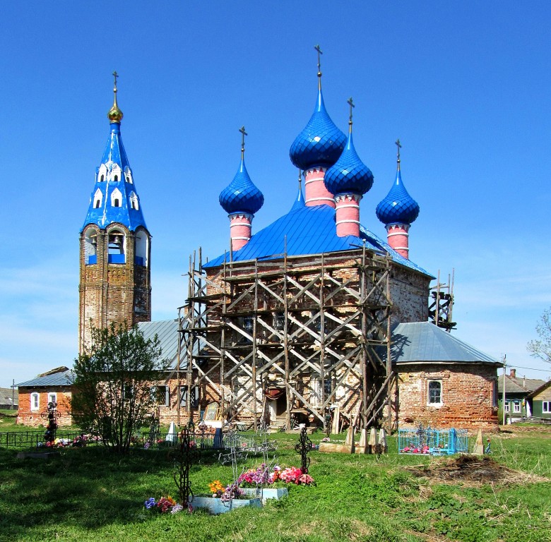 Кувакино. Церковь Михаила Архангела. фасады, вид с юго-востока