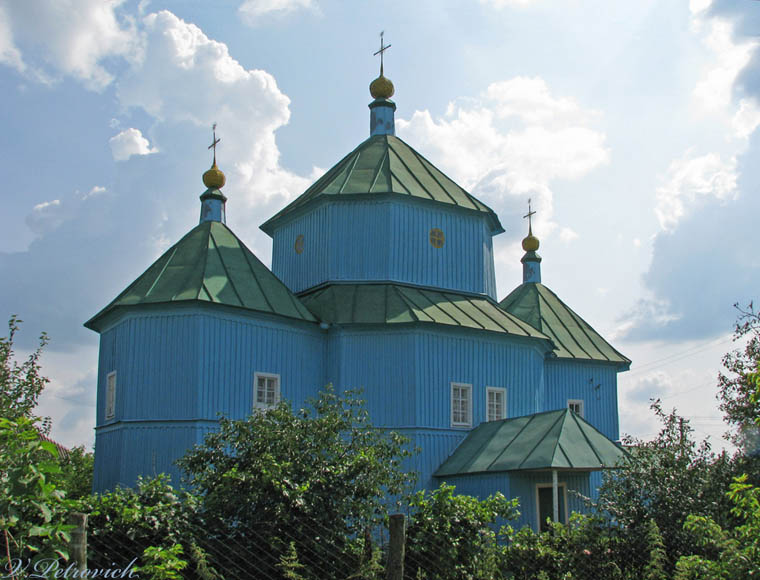 Церковь Введения во храм Пресвятой Богородицы, Введенка (Чугуевский район, Украина, Харьковская область). фасады