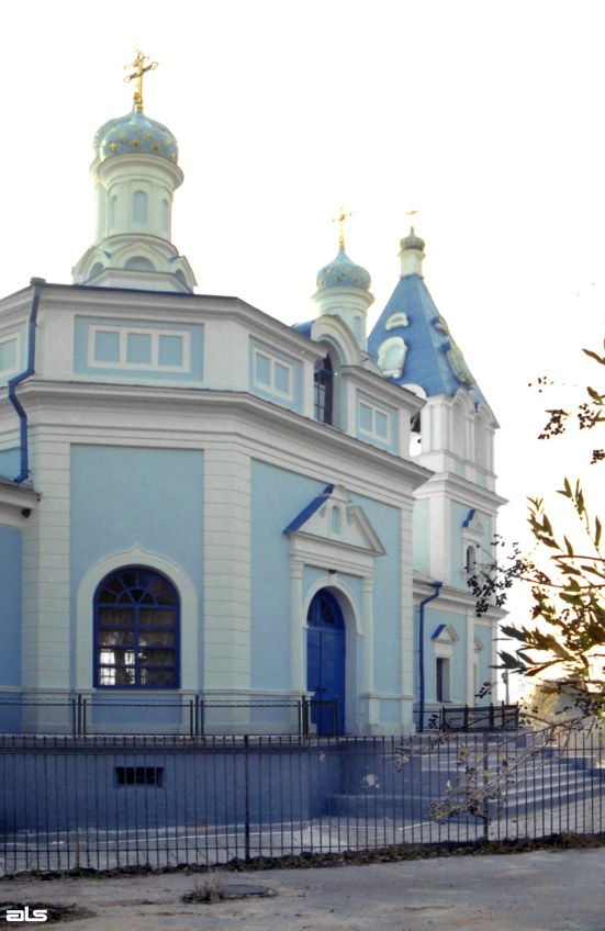 Церковь Владимирской иконы Божией Матери, Кочеток (Чугуевский район, Украина, Харьковская область). фасады