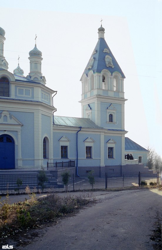 Церковь Владимирской иконы Божией Матери, Кочеток (Чугуевский район, Украина, Харьковская область). фасады