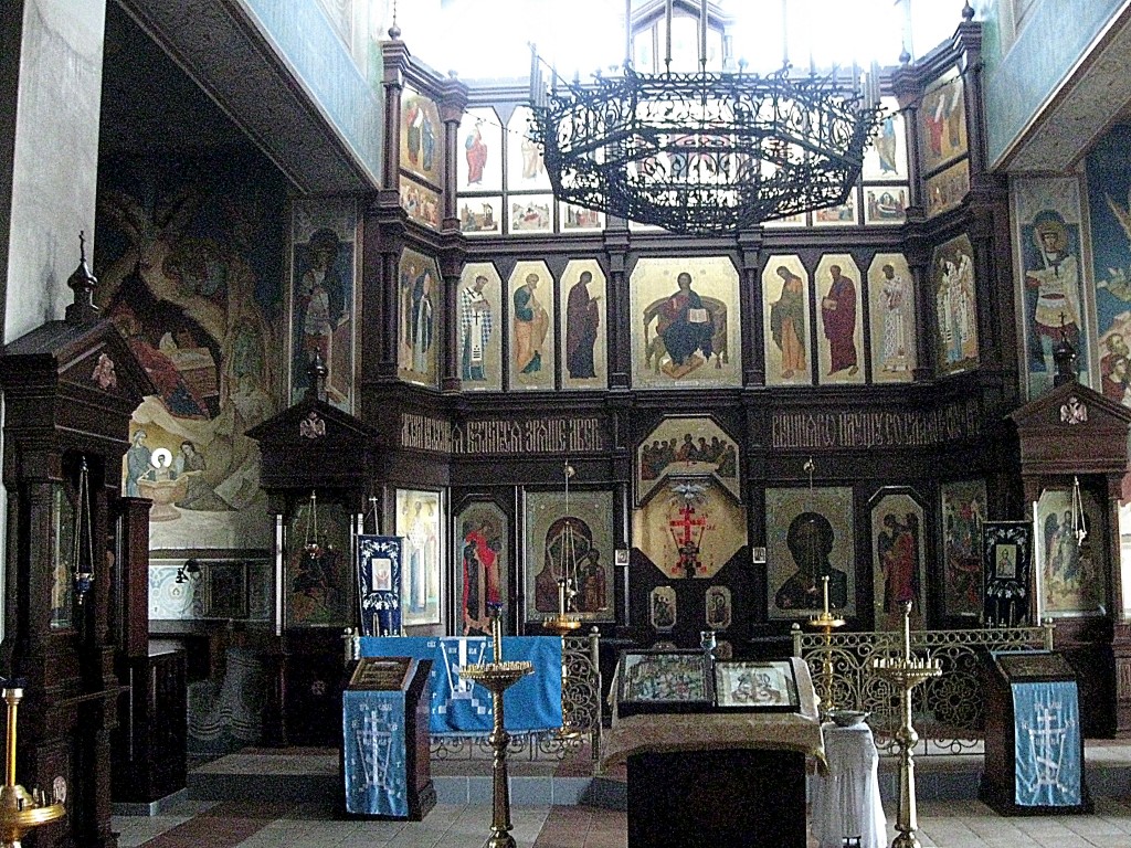 Церковь Успения Пресвятой Богородицы, Солоницевка (Харьковский район, Украина, Харьковская область). интерьер и убранство