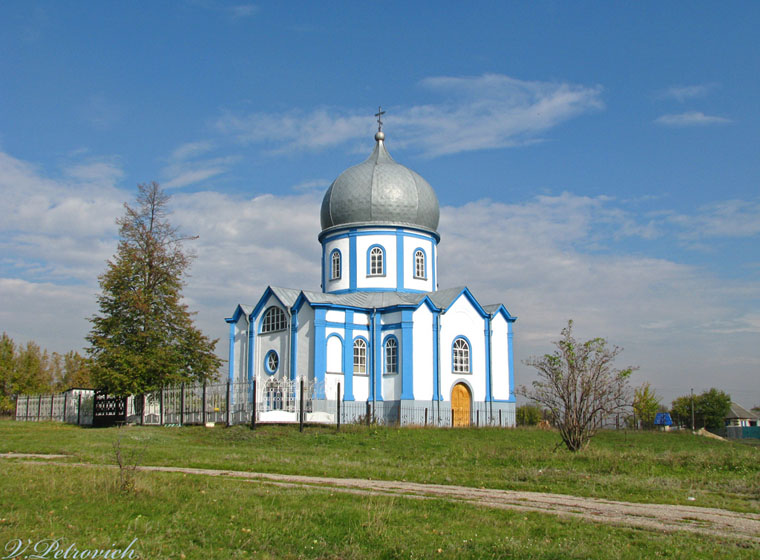 Церковь Успения Пресвятой Богородицы, Малая Рогозянка (Богодуховский район, Украина, Харьковская область). фасады