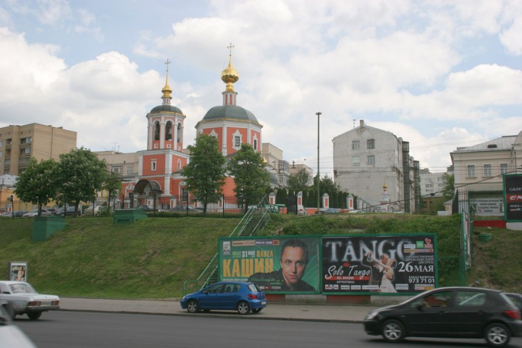 Мещанское подворье. Церковь Троицы Живоначальной в Троицкой слободе, Мещанский (Центральный административный округ (ЦАО), г. Москва). фасады
