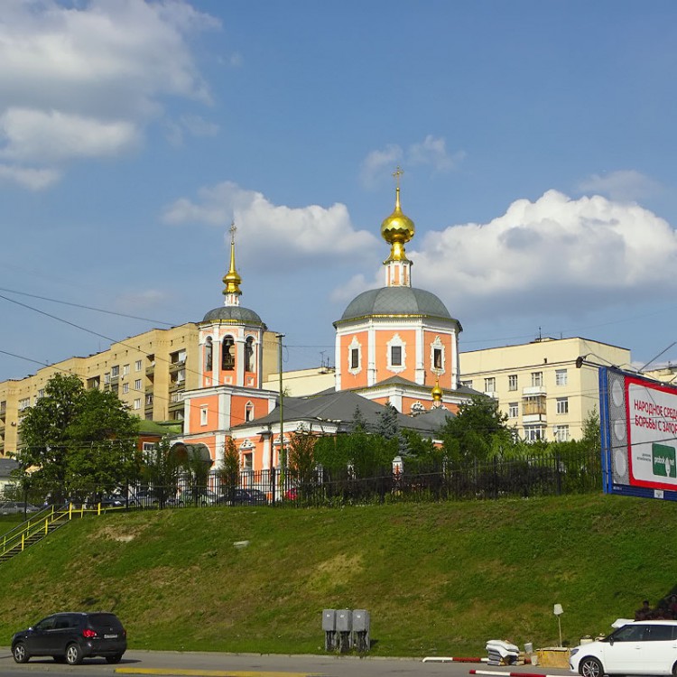 Мещанское подворье. Церковь Троицы Живоначальной в Троицкой слободе, Мещанский (Центральный административный округ (ЦАО), г. Москва). фасады