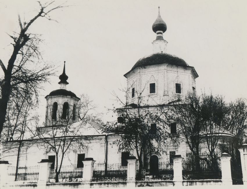 Мещанское подворье. Церковь Троицы Живоначальной в Троицкой слободе, Мещанский (Центральный административный округ (ЦАО), г. Москва). фасады