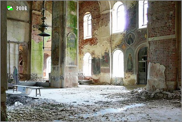 Церковь Воздвижения Креста Господня, Нарма (Гусь-Хрустальный район и г. Гусь-Хрустальный, Владимирская область). интерьер и убранство, Интерьер церкви, общий вид на юго-восточный угол основного объема.